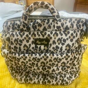 Itzy ritzy dream convertible backpack diaper bag Leopard print